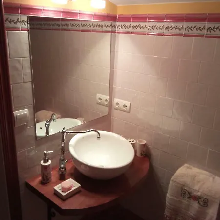 Casa Sopiedra بيت للعطل نويفا دي يانس